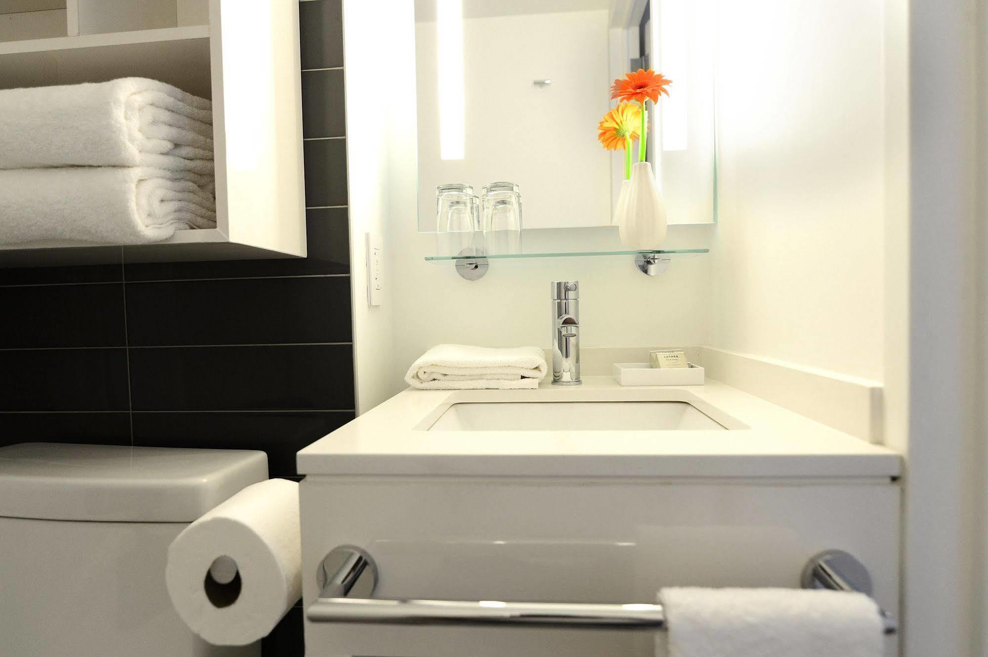 Edge Hotel Washington Heights Нью-Йорк Экстерьер фото